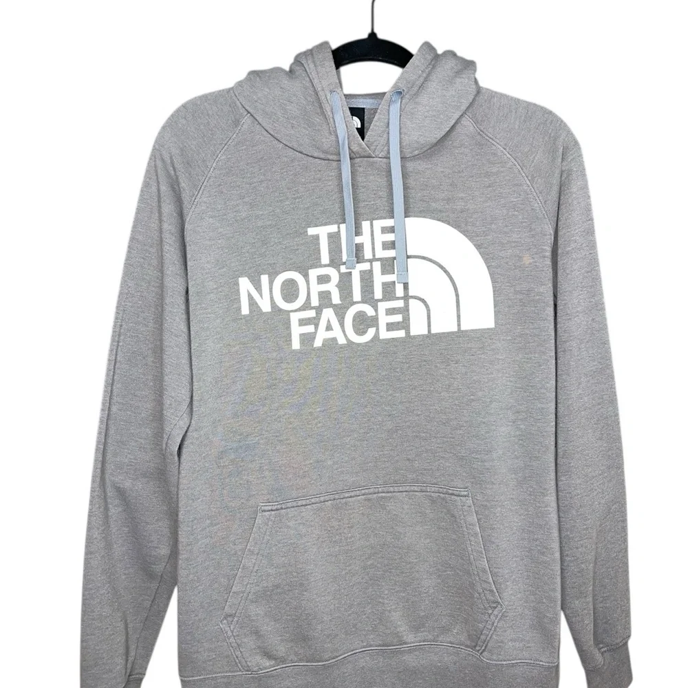 ~‎ Women’s The North Face Gray Hoodie Size Medium